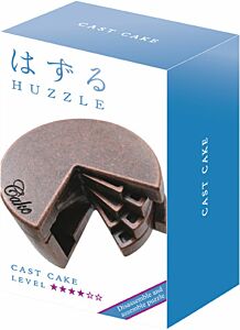 Huzzle Cast Cake